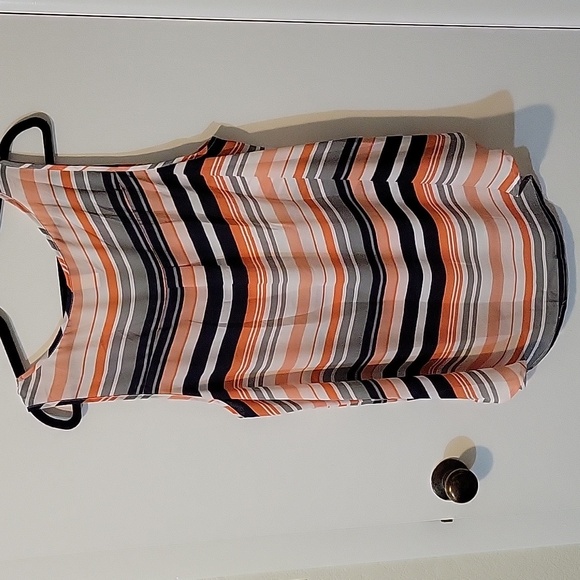 Torrid Orange and Black Asymmetrical Tank Top Relaxed Fit - Picture 5 of 9